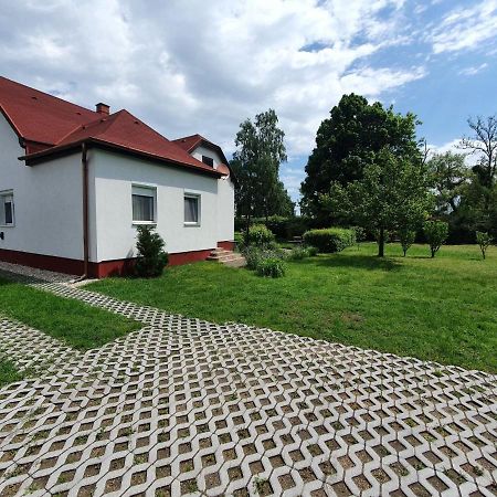 Fagreci Vila Balatonmáriafürdő Exterior foto