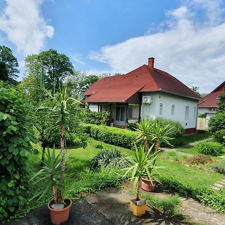 Fagreci Vila Balatonmáriafürdő Exterior foto